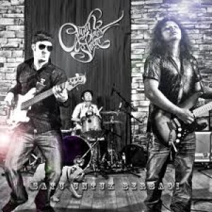 1307082813809898053_300x300