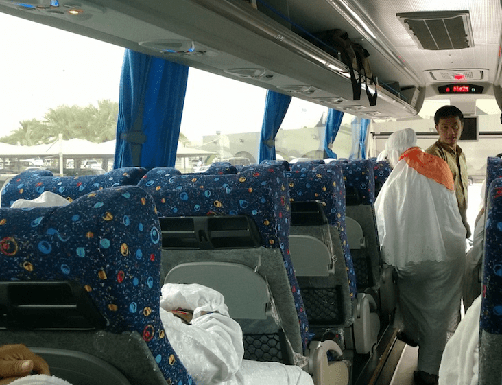 Akhirnya naik Bis juga