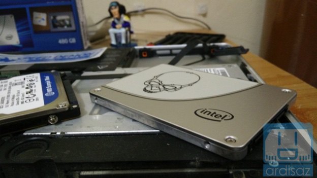 SSD Intel yang super cepat
