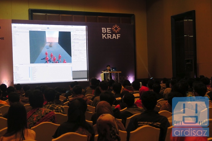 Materi Zombie Pink yang membuat suasana cair